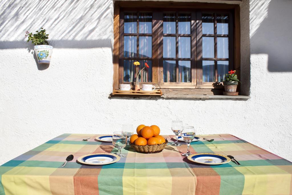 Cortijo Puerta Casas Rurales Órgiva Szoba fotó