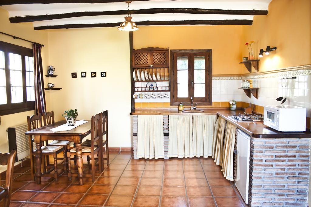 Cortijo Puerta Casas Rurales Órgiva Szoba fotó
